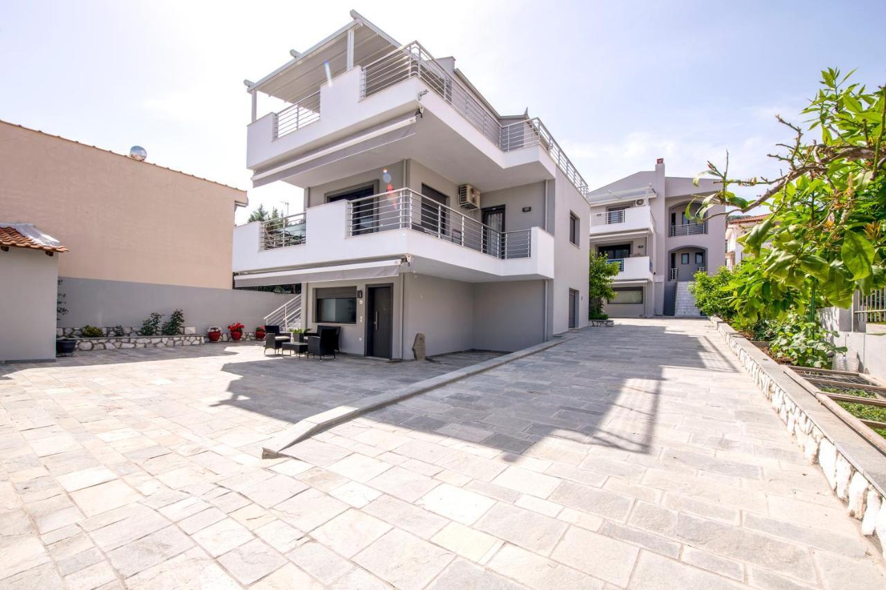 W1 Rooms Kavala Esterno foto