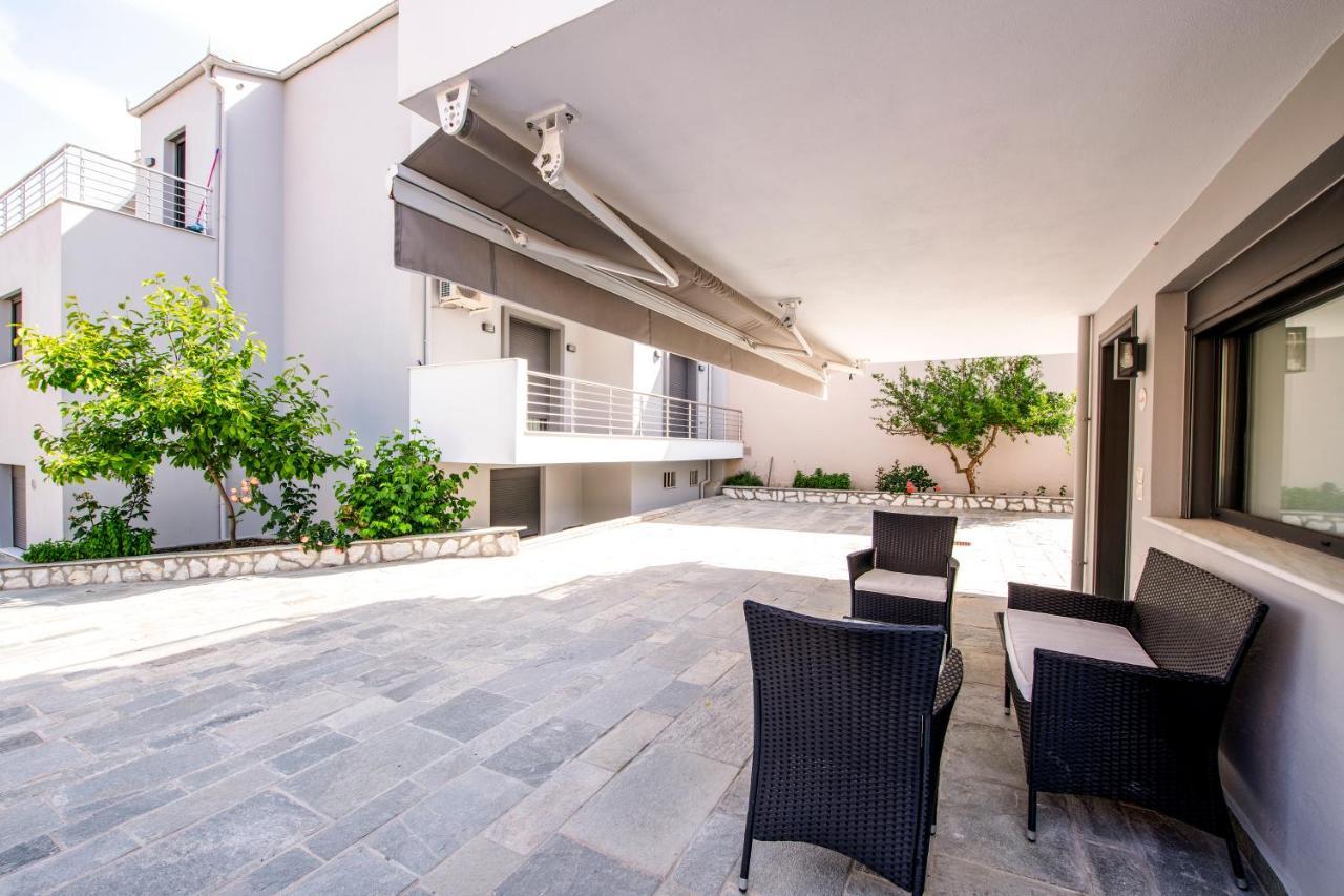 W1 Rooms Kavala Esterno foto