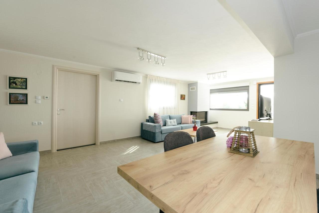 W1 Rooms Kavala Esterno foto