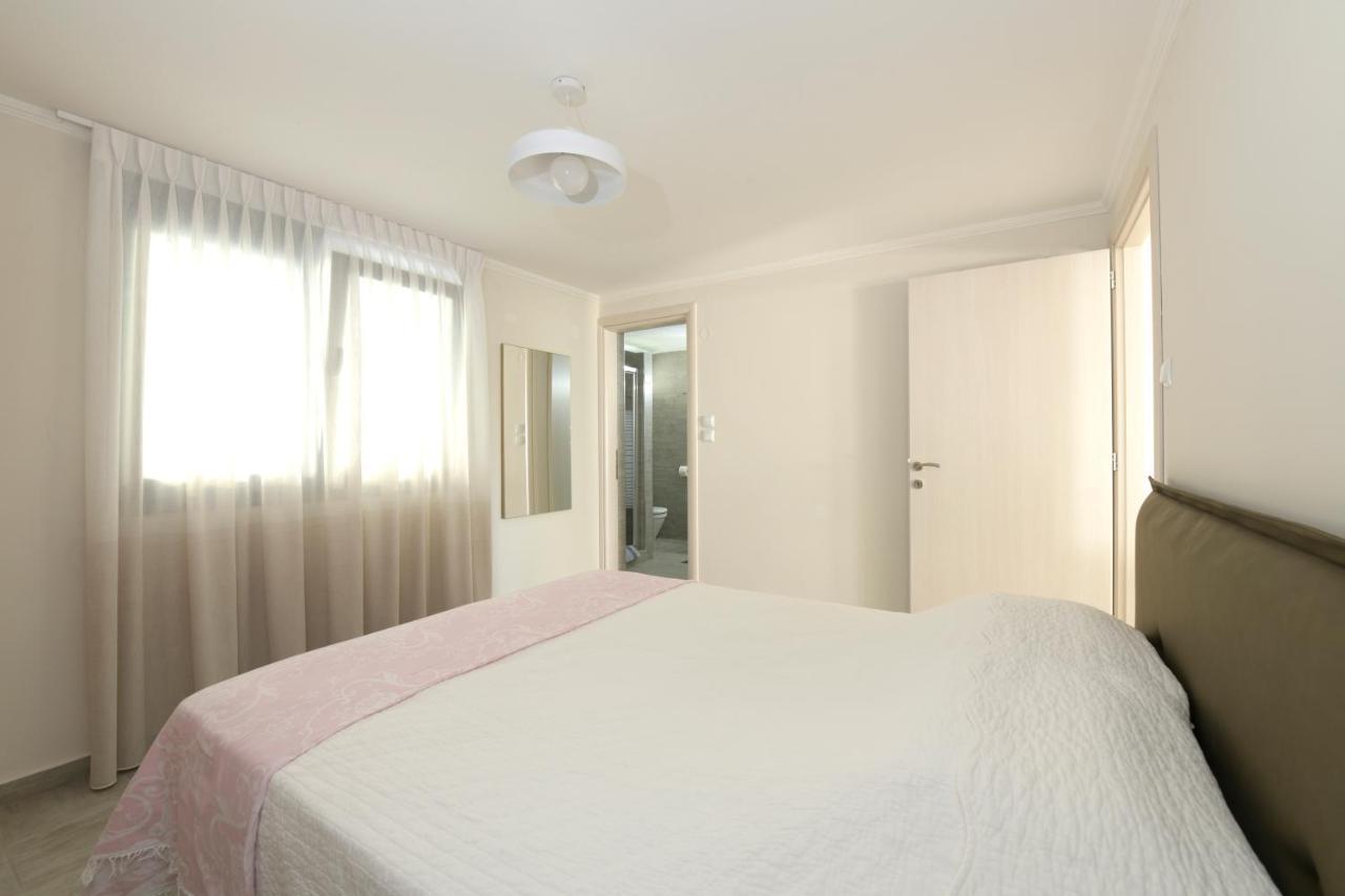 W1 Rooms Kavala Esterno foto