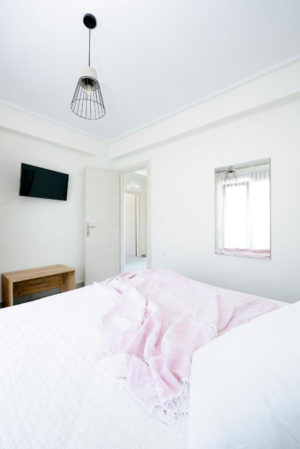 W1 Rooms Kavala Esterno foto