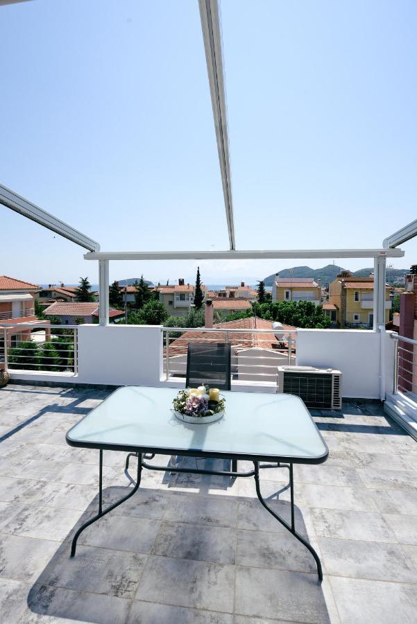 W1 Rooms Kavala Esterno foto