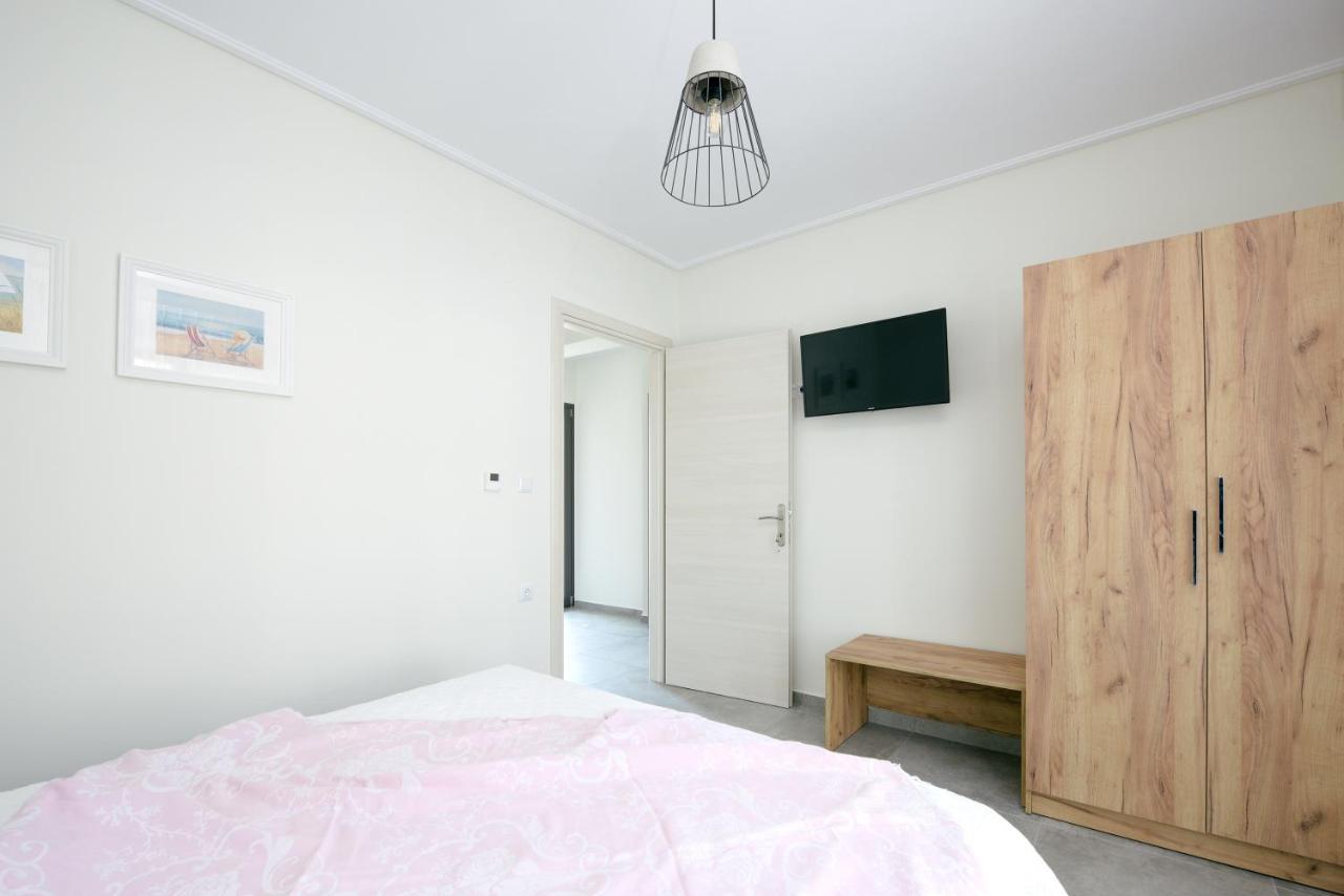 W1 Rooms Kavala Esterno foto